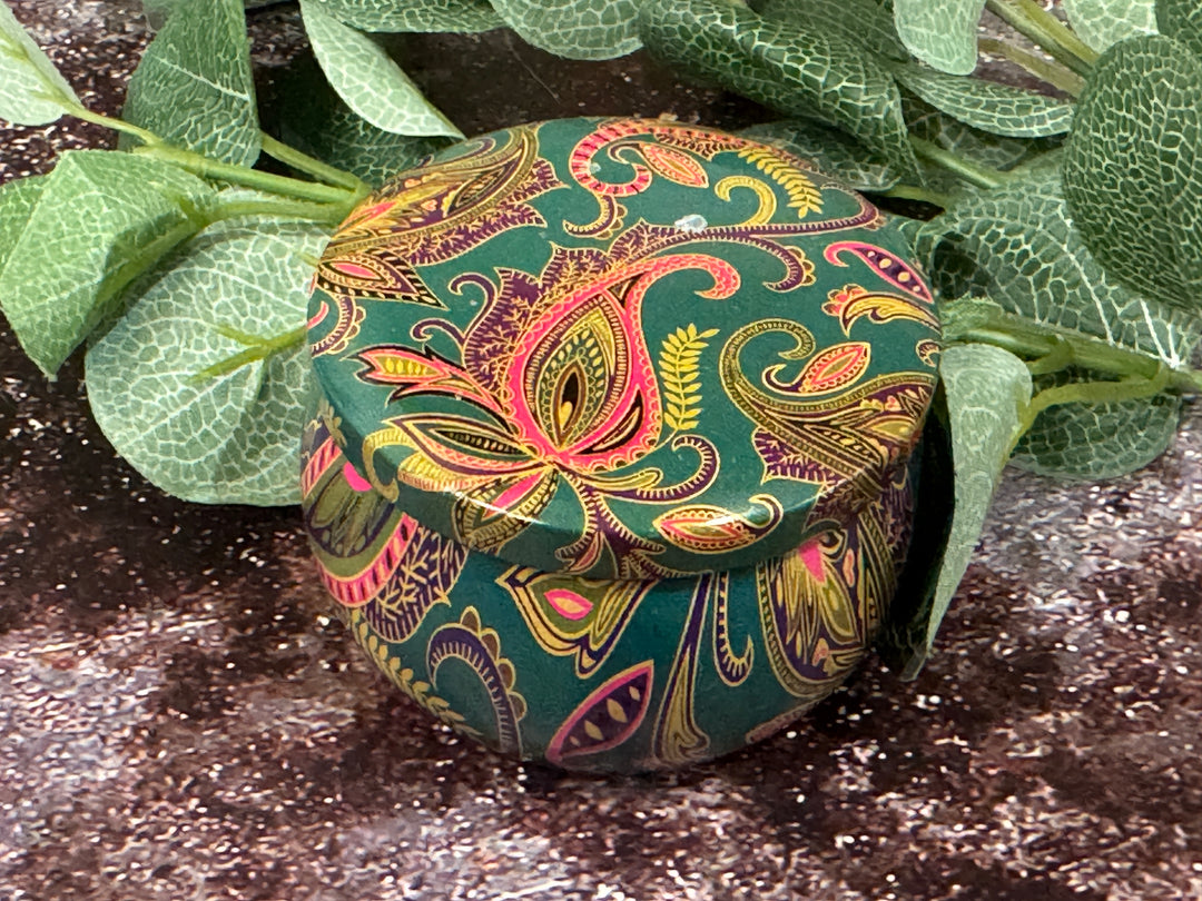 Decorative Moroccan Tin candle with paisley pattern