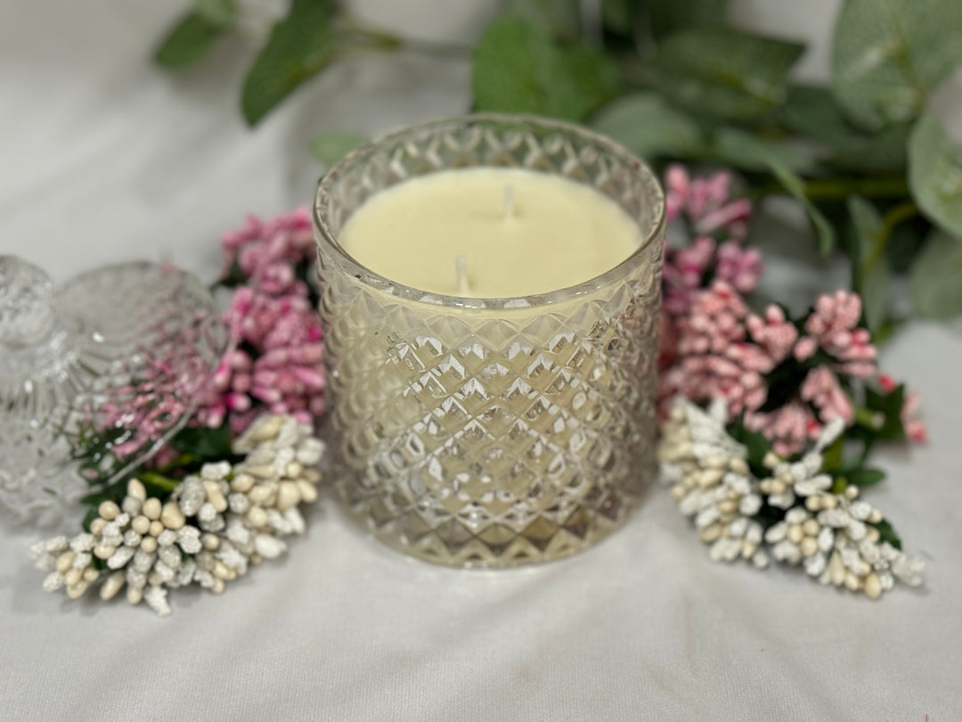 Crystal Glow Luxe Candle 2